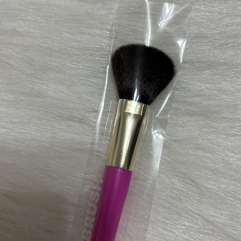 Powder brush - Picture 2 of 2